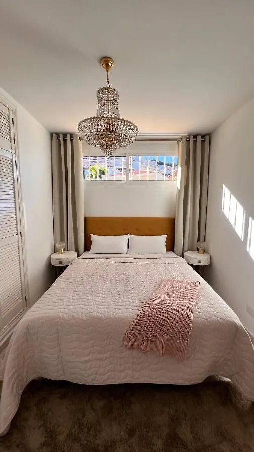 Crystal Chill Apartment , South Tenerife Costa Adeje