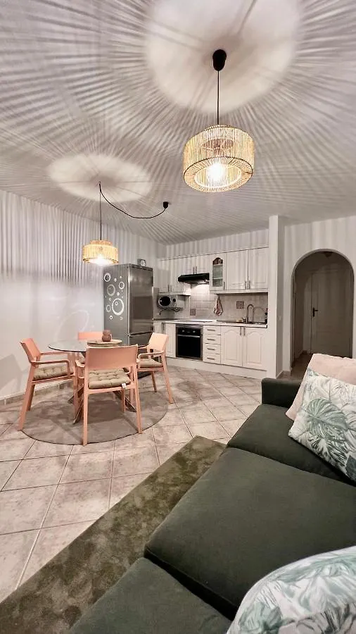 Crystal Chill Apartment , South Tenerife Costa Adeje